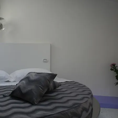 Ca' Ottocento 3* לאזיסה